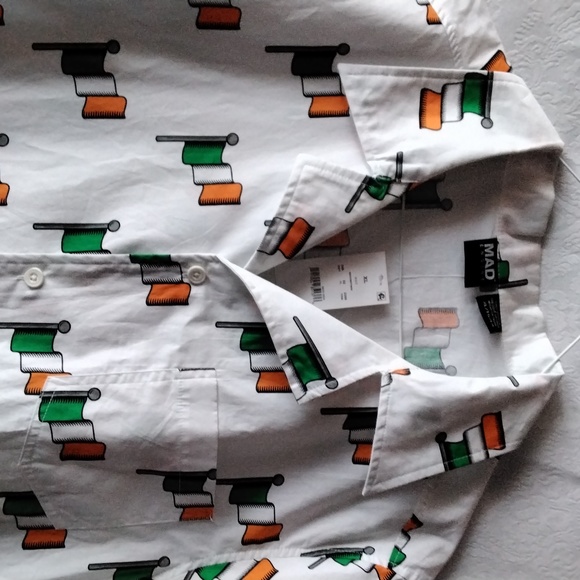 Irish  flag button up shirt .NWT XL - Picture 2 of 3